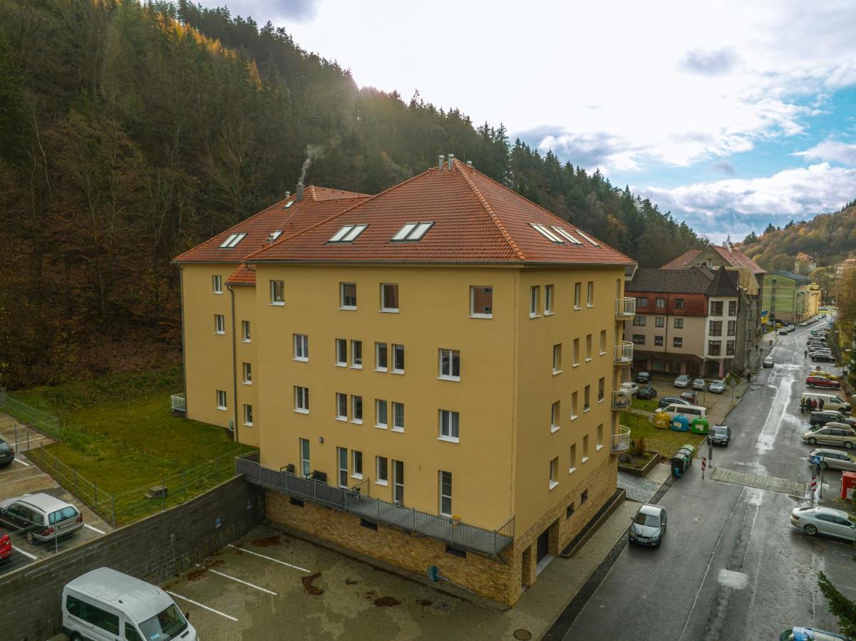 Forest Apartment With Sauna Jáchymov Exteriör bild
